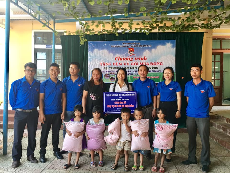 Chi đoàn Báo Quảng Trị tổ chức chương trình tình nguyện mùa đông năm 2019