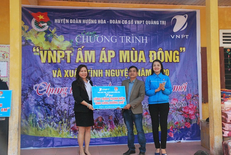 vnpt 2 ct anh sang duong que